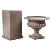 Kaspó és posztamens külön egységben, antik homokszínű felülettel