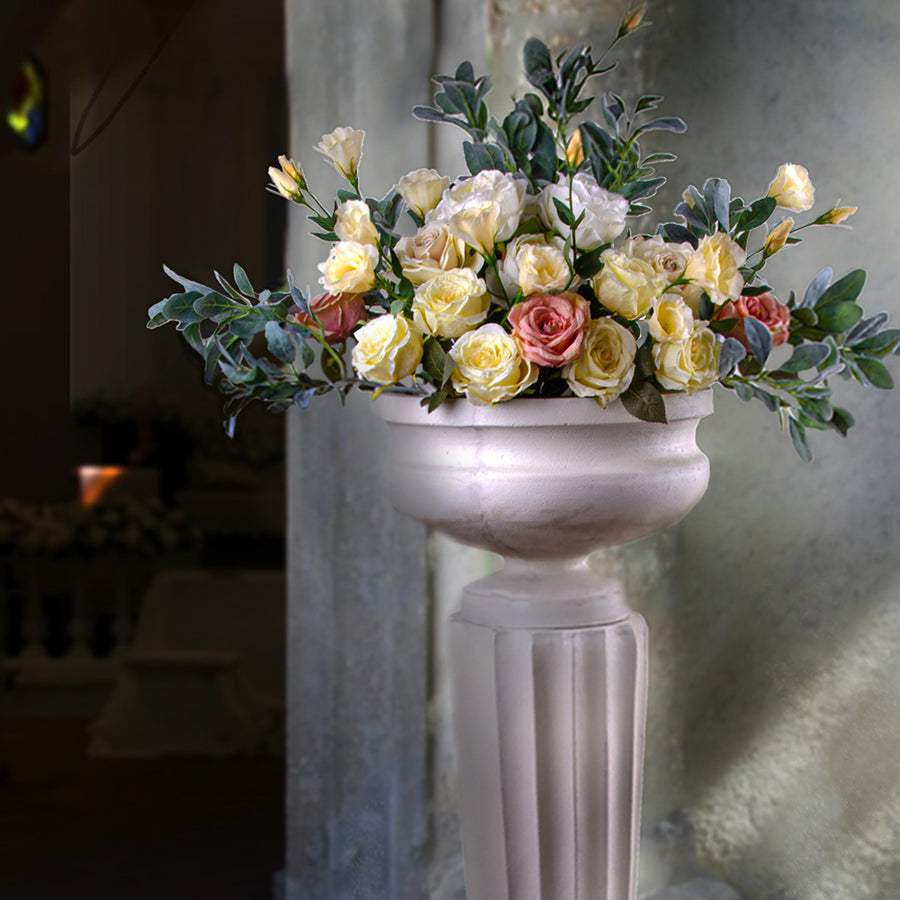 ENGLAND kaspó tál posztamenssel, beltéri dekorációs elrendezésben