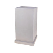 Homokszínű, 60 cm magas posztamens az England kollekcióból, műgyanta kivitelben.