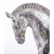 Antikolt felületű, ezüst színű karácsonyi hintaló figura.