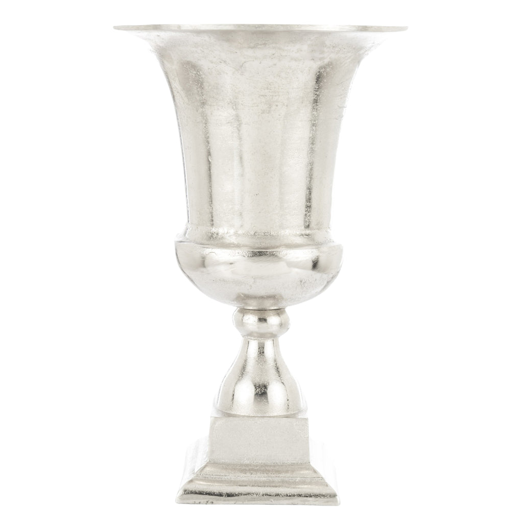 Alumíniumból készült, ezüstszínű váza.