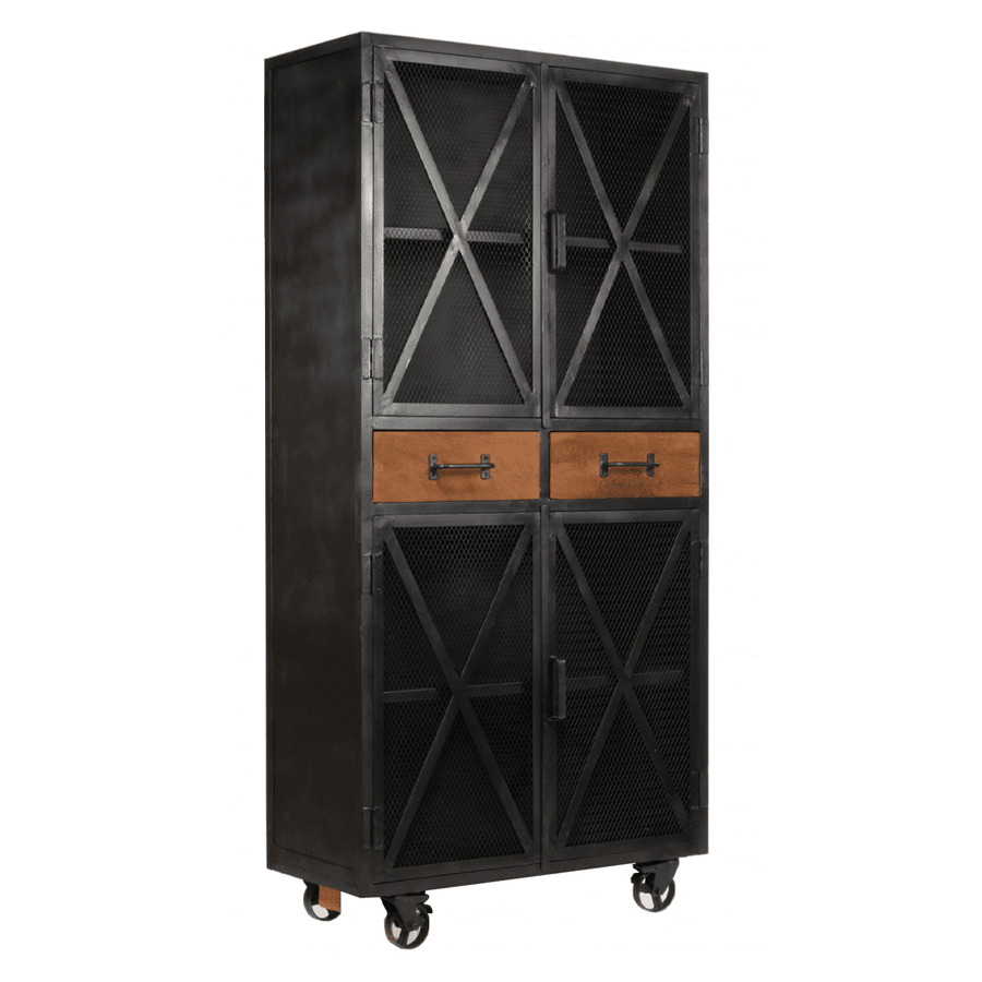 Ipari stílusú fémtálalószekrény pácolt mangófából készült fiókokkal és vasrácsos ajtókkal. Masszív, karakteres és sokoldalúan használható.