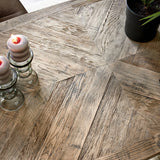 Parketta mintás újrahasznosított tölgyfa asztallap részlet