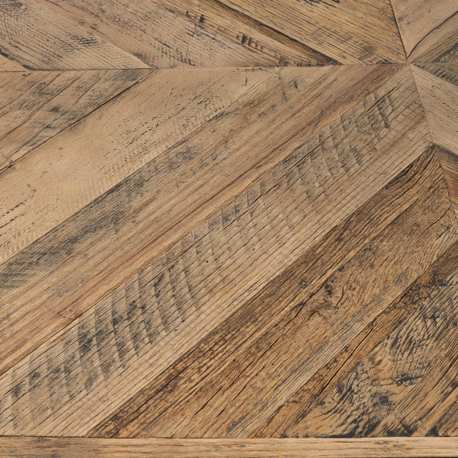 Tölgyfa asztallap természetes erezetének részlete