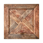 Natúr színű, újrahasznosított fából készült kézműves fali gyertyatartó.