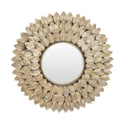 Modern stílusú, aranyszínű fém falitükör.