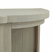 Tömör fenyőfából készült, mosott szürke színű, polcos tároló.