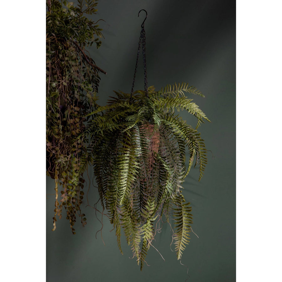 Függeszthető kialakítású, páfrány műnövény dekoráció.