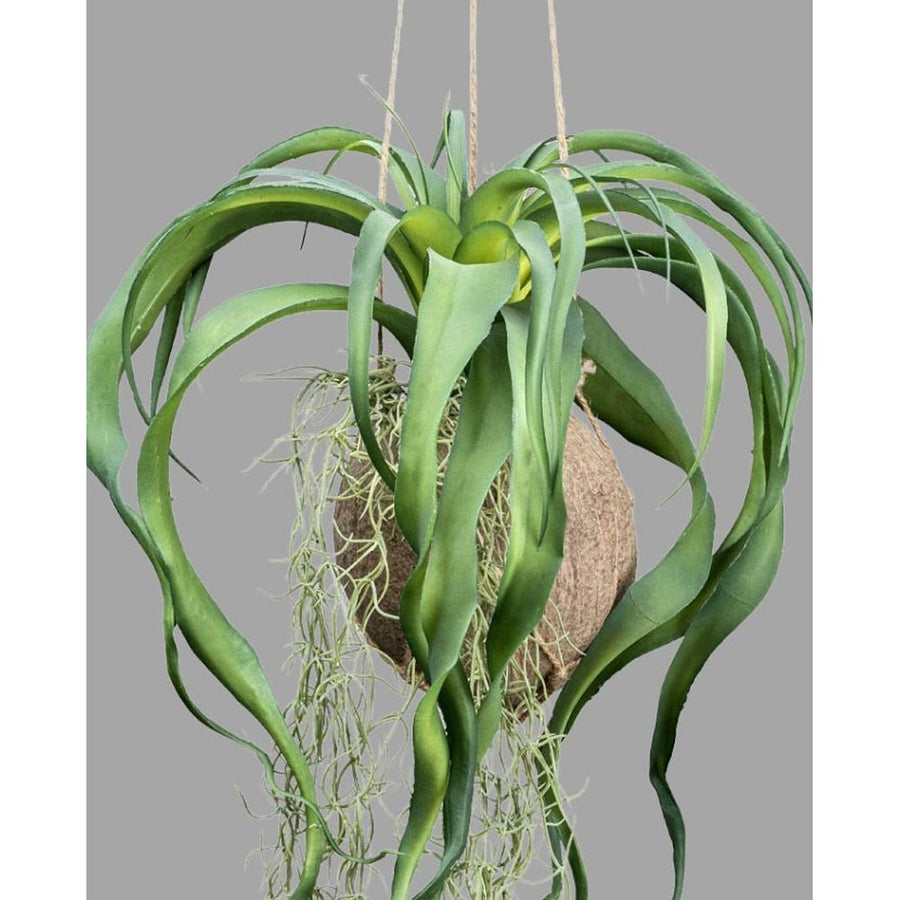 Függeszthető kialakítású, szakállbromélia műnövény dekoráció.