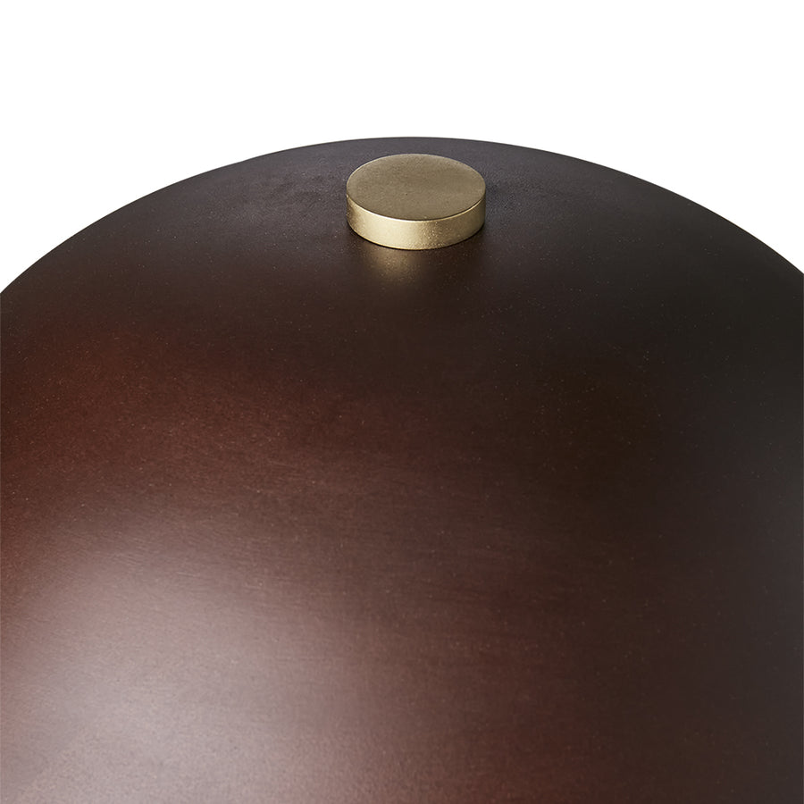 Barna színű, gomba formájú, fém design asztali lámpa.