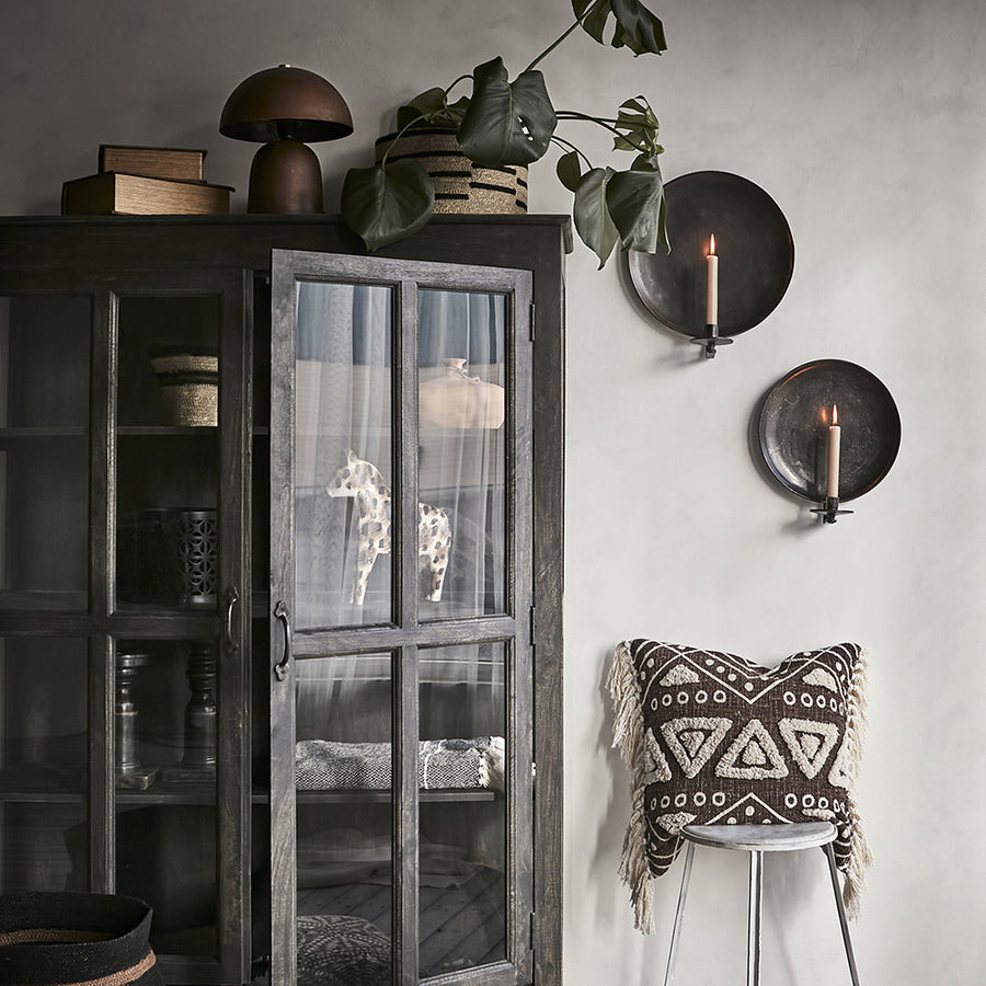 Barna színű, gomba formájú, fém design asztali lámpa.