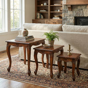 Mahagónifa kisasztal szett nappaliban egymásba tolható kivitelben