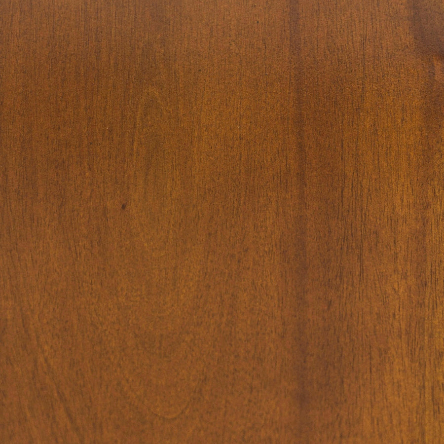 Mahagónifa felület közelről, természetes erezetmintával a HERITAGE kollekcióból.