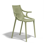 Jadezöld színű design műanyag kerti karosszék.
