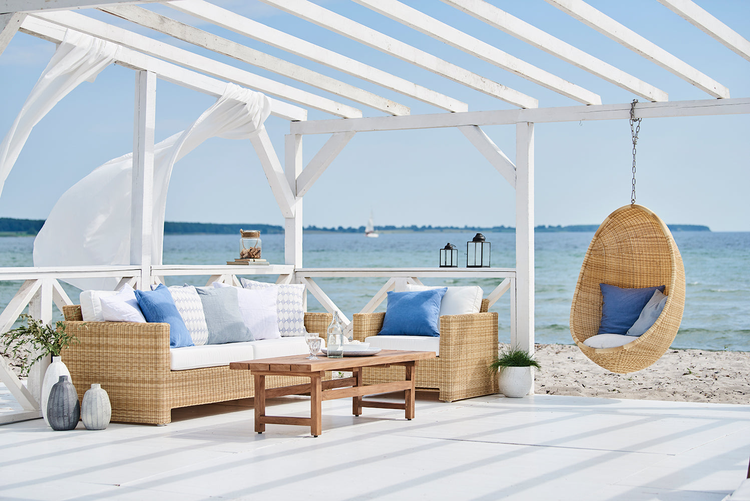 ICONS Egg Chair függeszthető kültéri műrattan tojásfotel