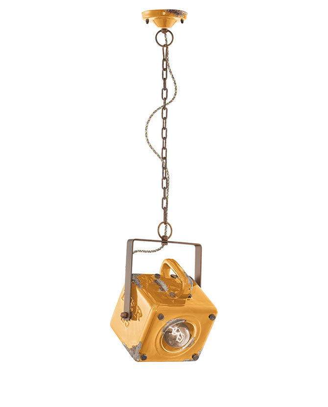Vintage sárga színű , ipari stílusú kerámia függeszték lámpa.