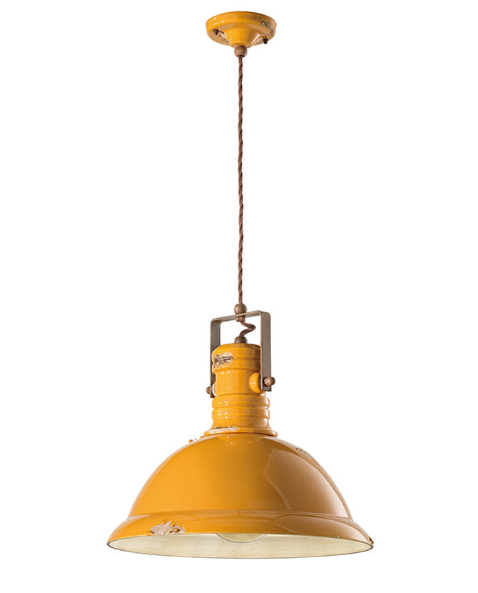 Vintage sárga ipari lámpa.