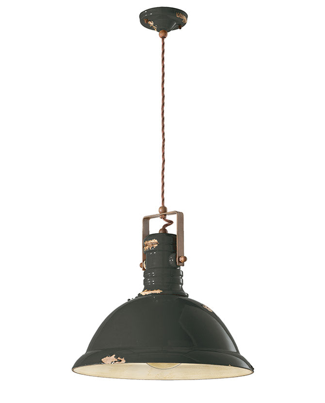 Vintage fekete ipari lámpa.