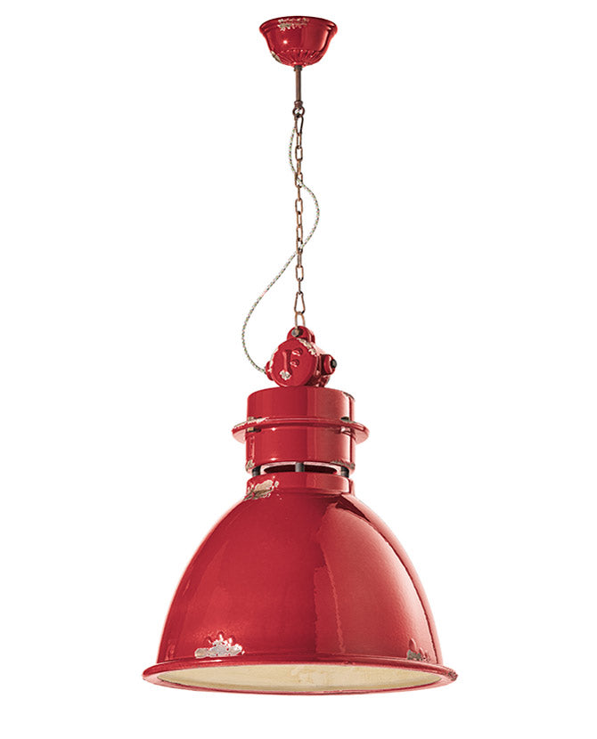 Vintage piros  színű ipari lámpa.