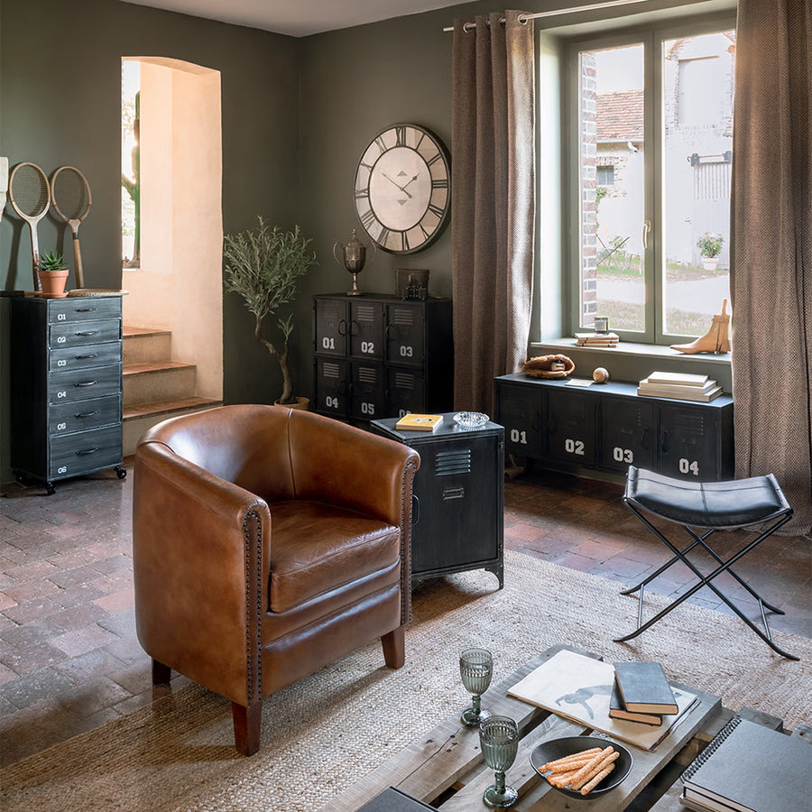 Ipari stílusú, antik szürke színű fém komód.