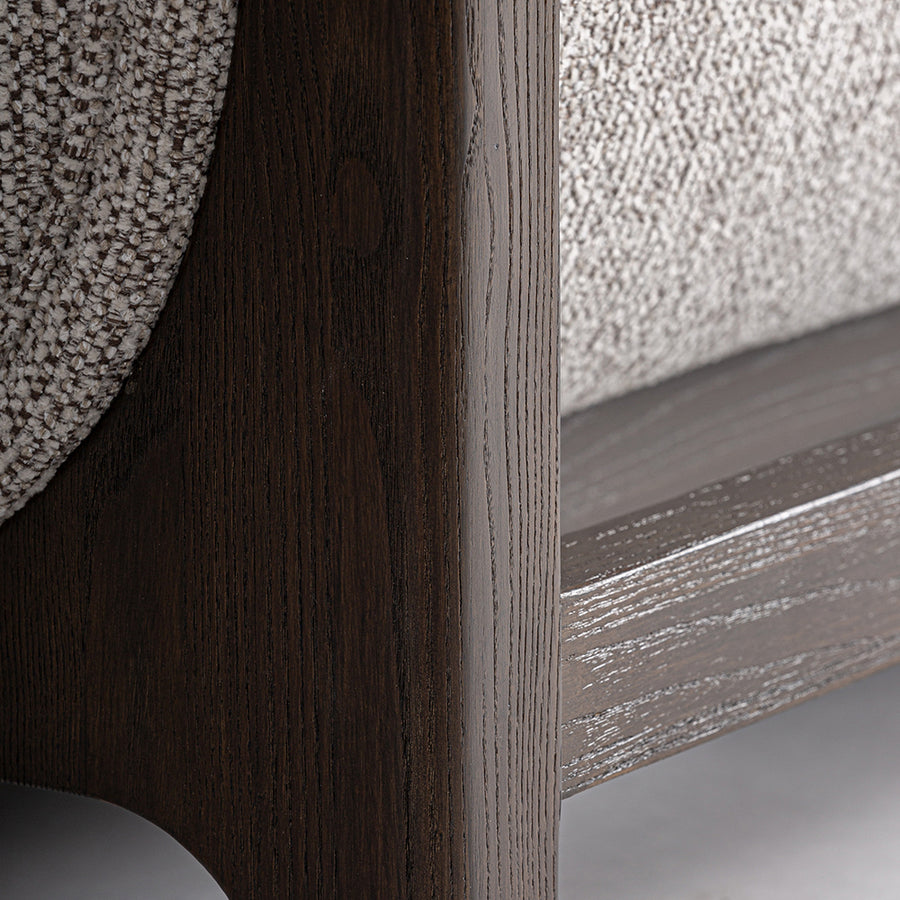 Ipswich szürke fotel klasszikus karfa részlet