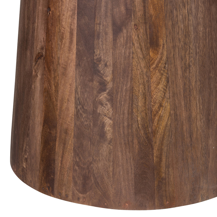 Mangófából készült, kerek formájú, diószínű dizájn étkezőasztal.