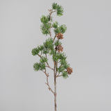 Teljes alakos fotó: LARIX zöld mű vörösfenyő ág 62 cm dekorációhoz, koszorúba vagy vázába.