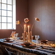 Lenvászonból készült asztalterítő.