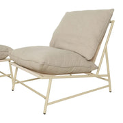 Modern kerti fotel bézs párnával és acélvázzal, része a Lusso Beige ülőgarnitúrának.