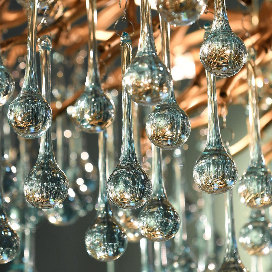 Aranyszínű design faág csillár.