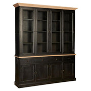 Amerikai tölgyfából készült, fekete színű, nagy vitrines szekrény.