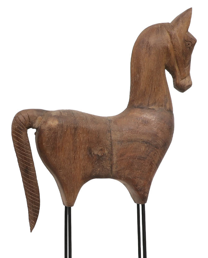 Mangófából faragott, natúr színű ló figura