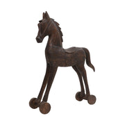 Mangófából faragott, barna színű ló figura.