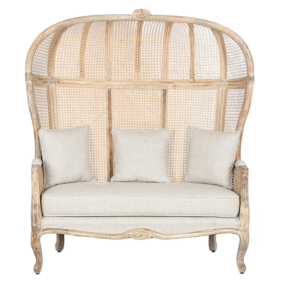 Koloniál stílusú, antikolt faragott mangófából készült, natúr színű, rattan betétes hintó szófa.