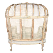 Koloniál stílusú, antikolt faragott mangófából készült, natúr színű, rattan betétes hintó szófa.