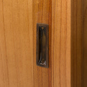 Tömör mindifából készült,, modern, loft stílusú kézműves tálaló bútor.