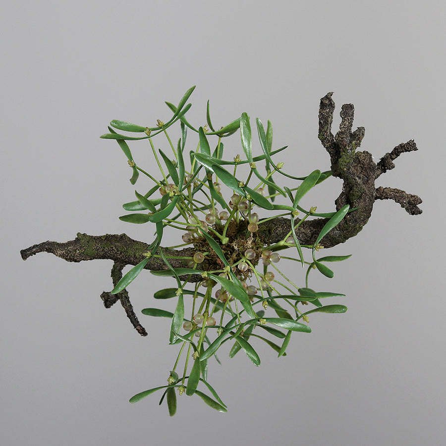 Prémium minőségű, élethű mű fagyöngy bokor, 40 cm-es méretben, ünnepi dekorációhoz.