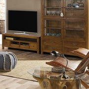 Loft stílusú, mindifából készült, natúr színű TV szekrény.