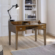 Loft stílusú, mindifából készült tábornoki íróasztal.