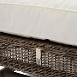 rattan lábzsámoly vastag ülőpárnával részlet