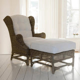 vintage rattan fotel világos enteriőrben