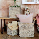 Fűzfa kaspók tárolókosárként használva