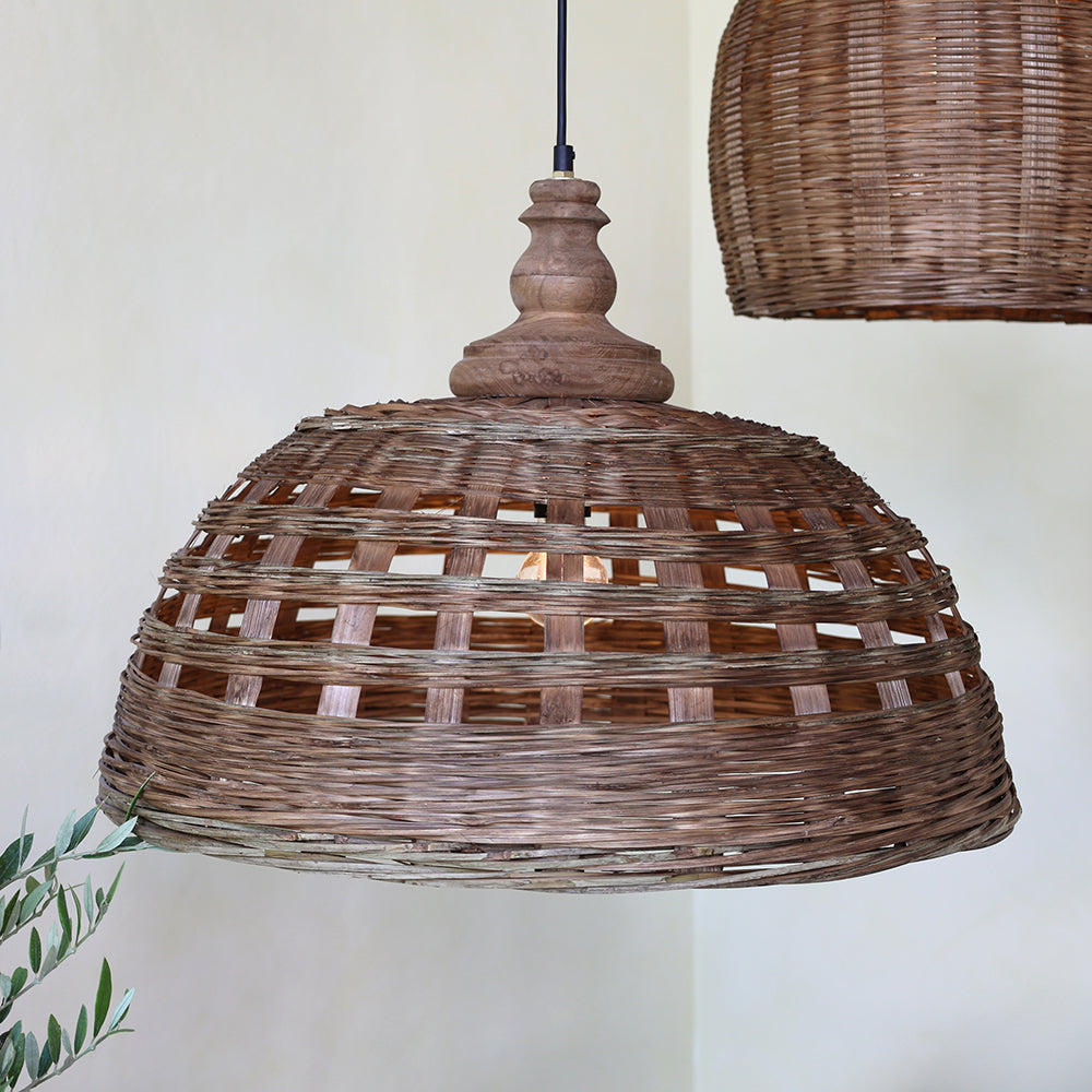 Kézzel készített OLD FRENCH rattan függőlámpa természetes barna árnyalatú fonott búrával