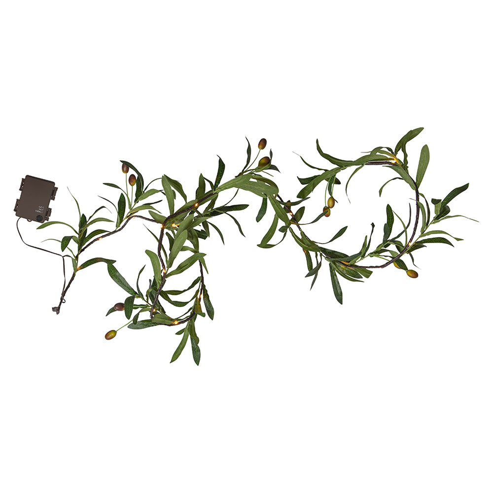 OLEA LED-es zöld mű olíva girland 180 cm fehér háttéren