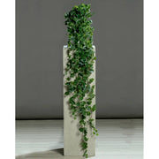 Borostyán csüngő műnövény.