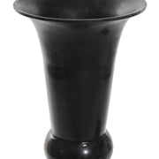 Öntött alumíniumból készült, kültérre is alkalmas, fekete színű óriás kaspó-váza.