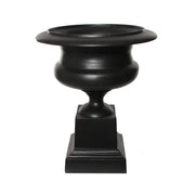 Fémből készült,, fekete színű óriás kaspó-váza.