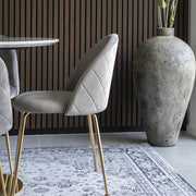 Antikolt felületű, mediterrán stílusú égetett terrakotta padlóváza.