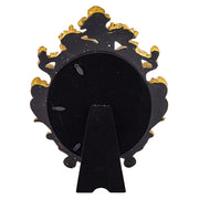 Barokkos levéldíszekkel díszített, antikot felületű, aranyszínű asztali fényképtartó képkeret.