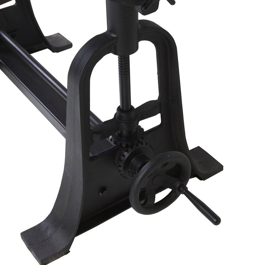 Állítható magasságú fém lábazat és mechanika részlete loft stílusú asztalon